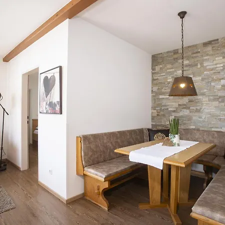 Alpenherz Apartman Pertisau