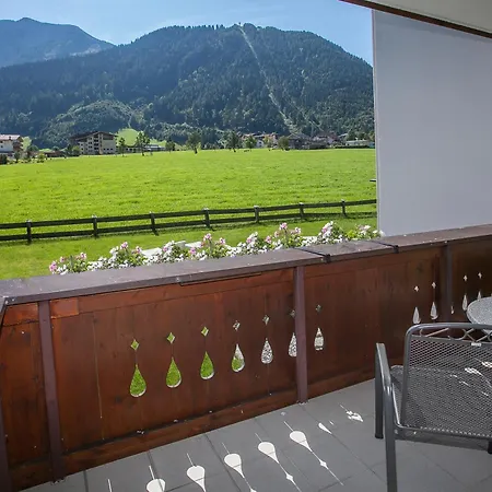 Alpenherz Apartman *