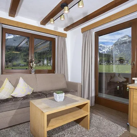 Alpenherz 公寓 佩尔蒂绍